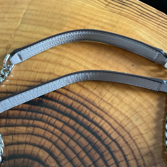 Michael Kors Jet Set Chain Messenger Shoulder Bag Gray Pebbled - Picture 7 of 16